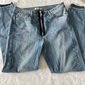 Good American always fits good waist skinny jeans: Sz 8/29 32” waist high waist